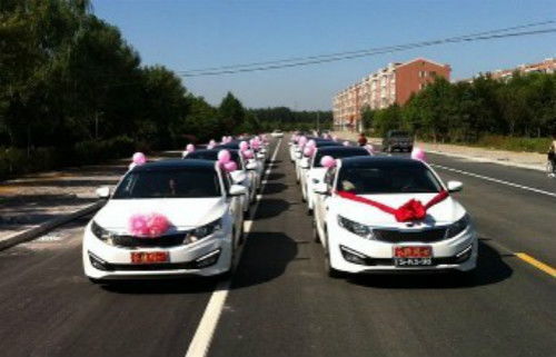 结婚时为什么要去婚车租赁公司租车,而不找亲朋好友借车