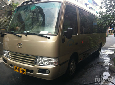 杭州奔驰自驾租车,杭州奔驰E300L自驾租车,杭州高端旅游包车-租车行-租车-杭州19楼